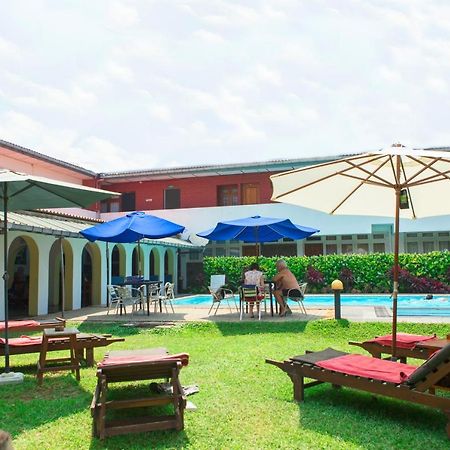 Ranveli Beach Resort Dehiwala-Mount Lavinia Eksteriør billede