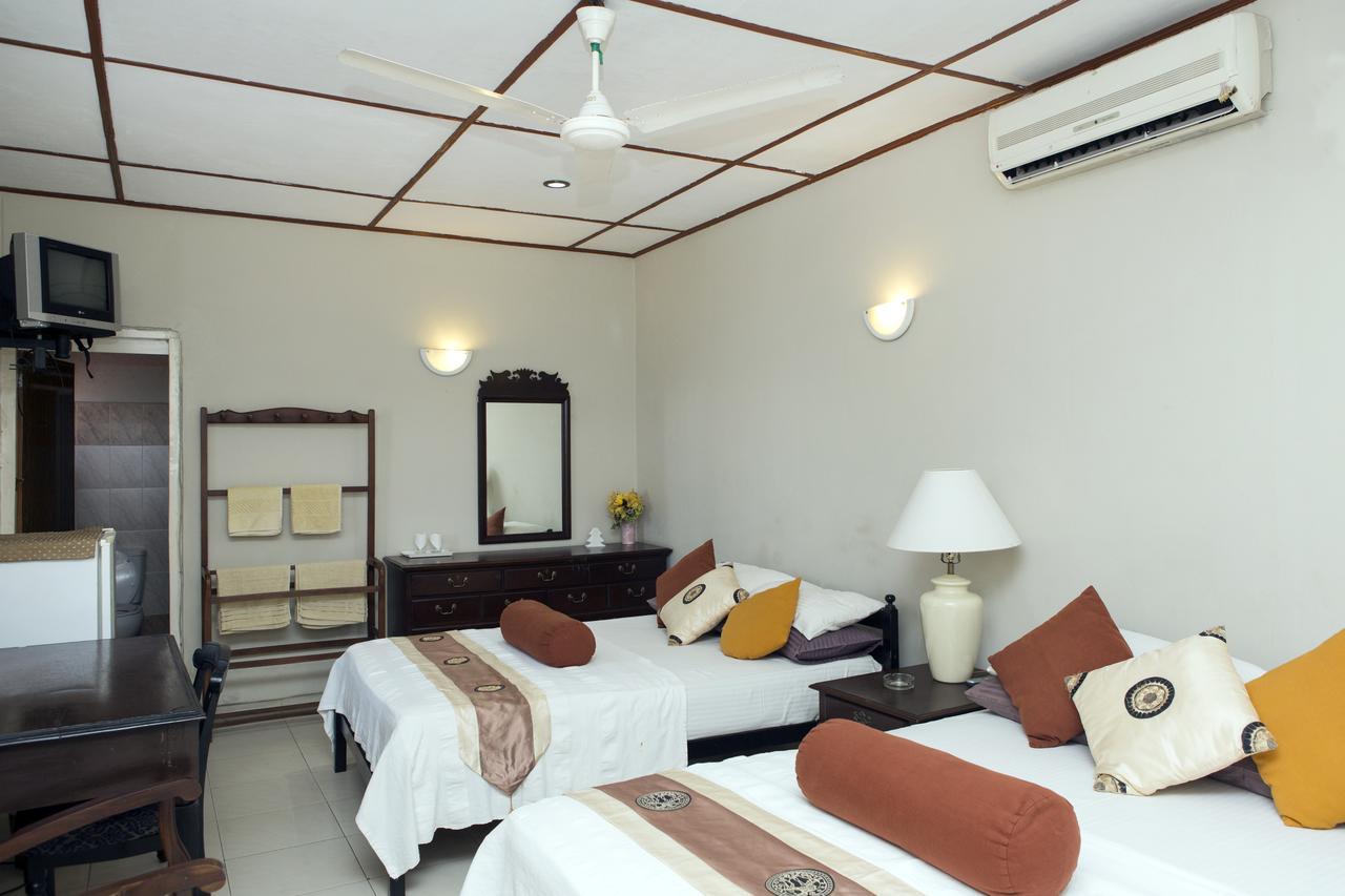 Ranveli Beach Resort Dehiwala-Mount Lavinia Eksteriør billede