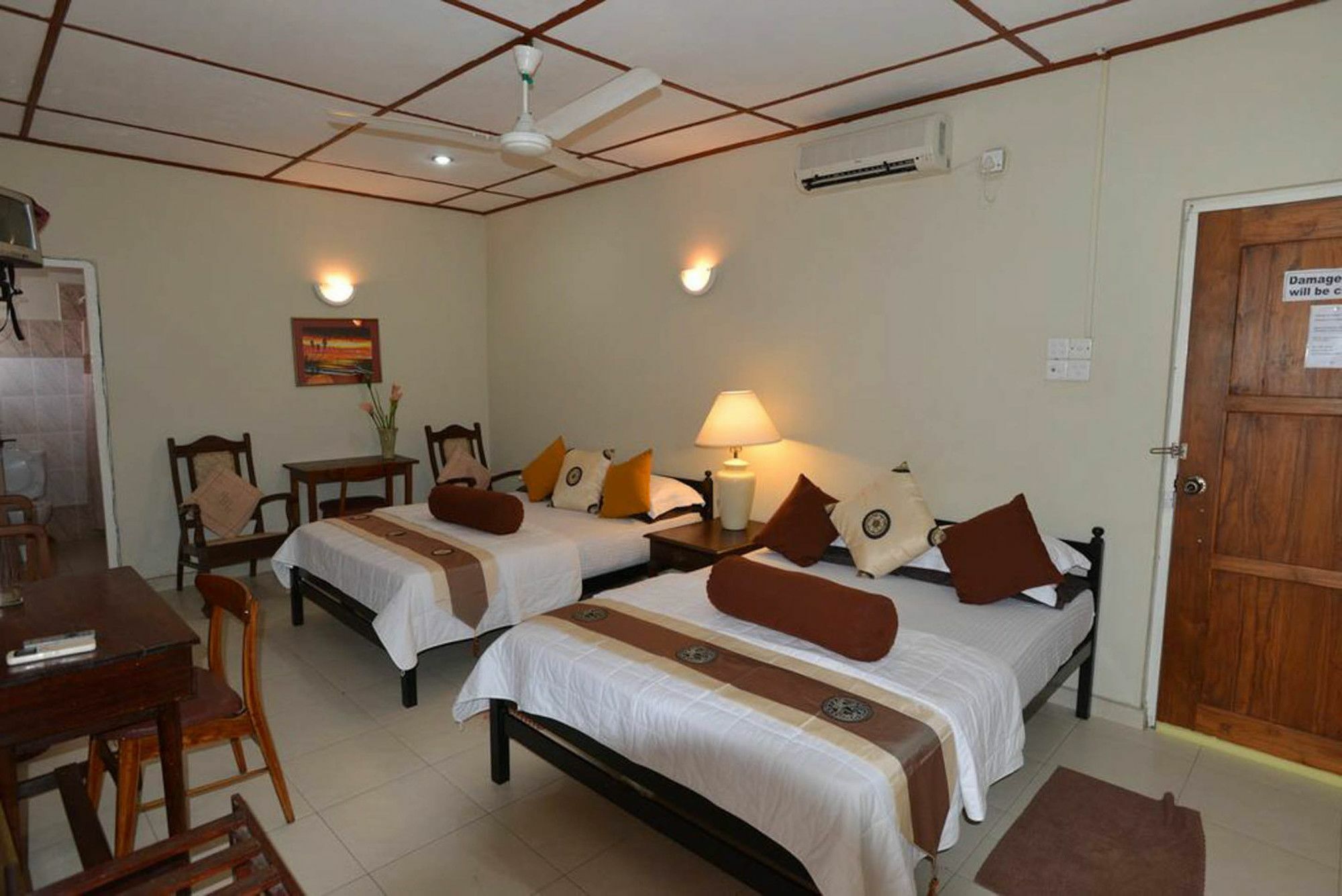 Ranveli Beach Resort Dehiwala-Mount Lavinia Eksteriør billede