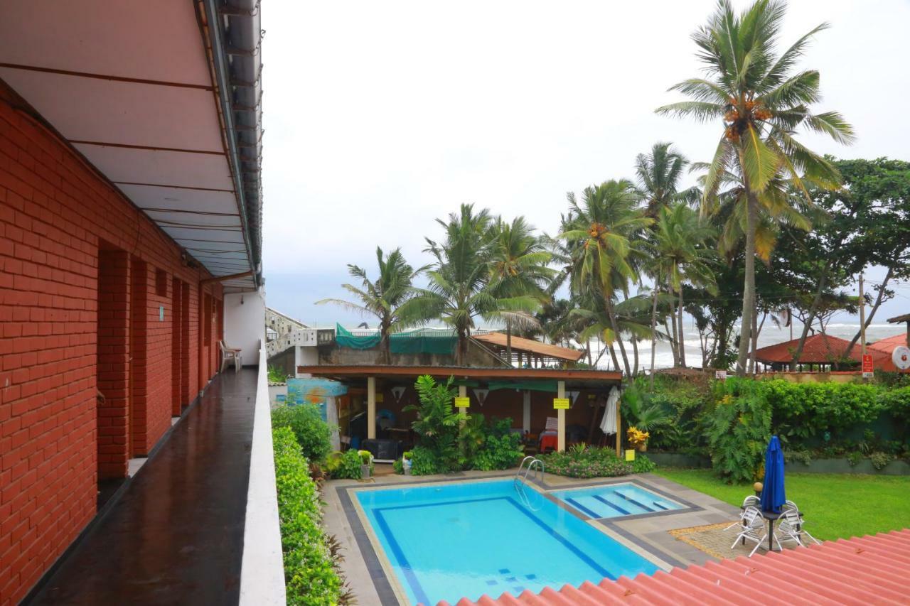 Ranveli Beach Resort Dehiwala-Mount Lavinia Eksteriør billede