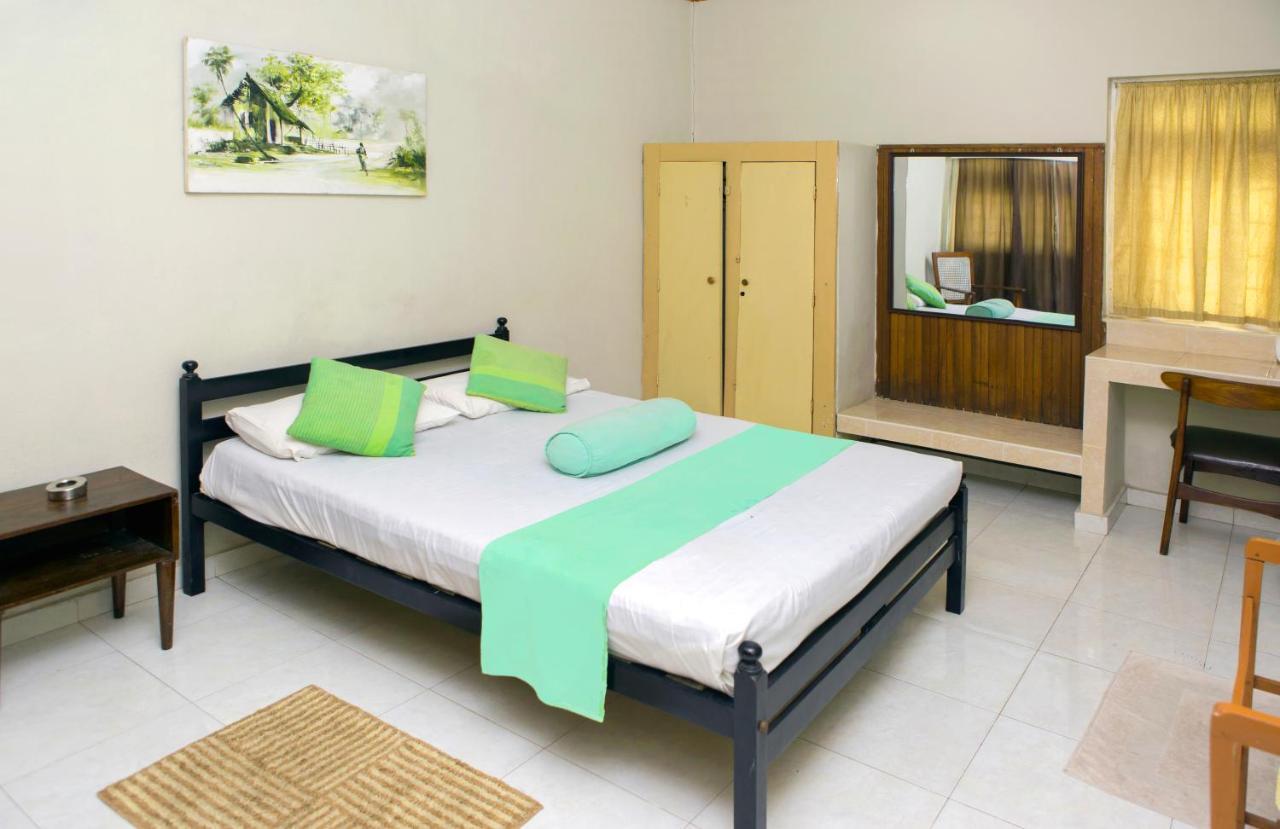 Ranveli Beach Resort Dehiwala-Mount Lavinia Eksteriør billede